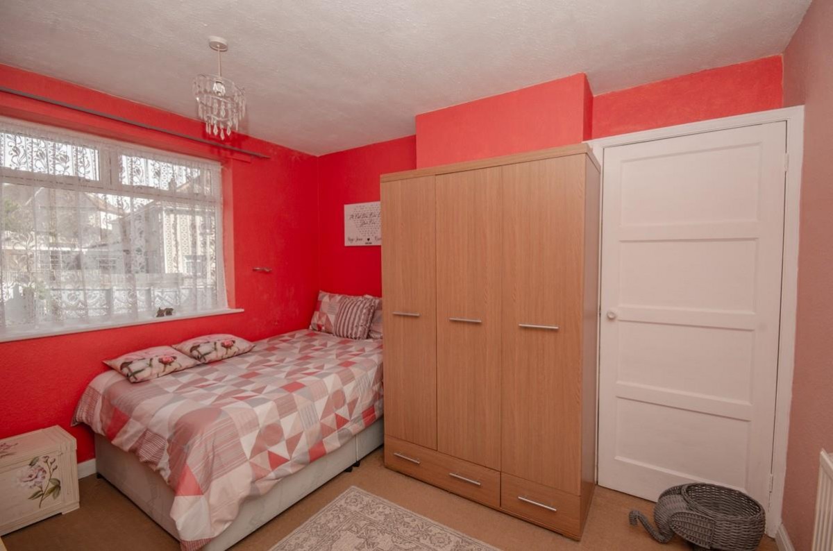 Burley Grove, Downend, Bristol, BS16 5QE