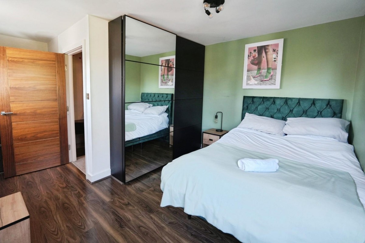 Royle Green Road, Manchester, M22 4LE