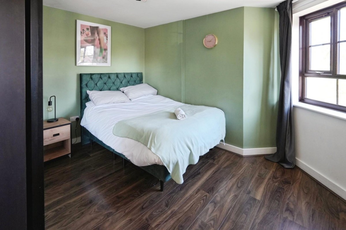 Royle Green Road, Manchester, M22 4LE