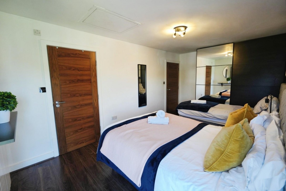 Royle Green Road, Manchester, M22 4LE
