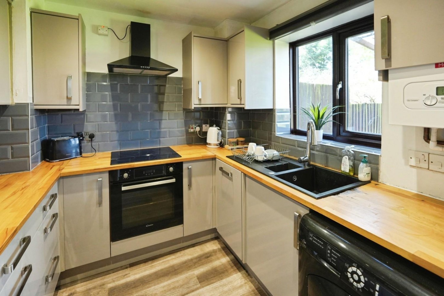 Royle Green Road, Manchester, M22 4LE