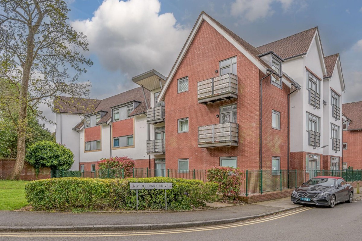 Middlepark Drive, Bournville Park, Northfield, B31 2FQ