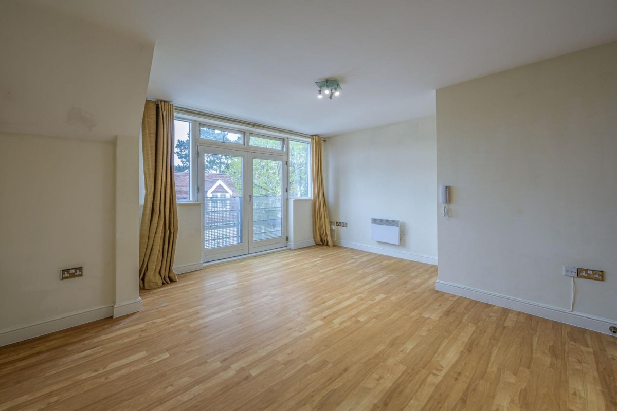 Middlepark Drive, Bournville Park, Northfield, B31 2FQ