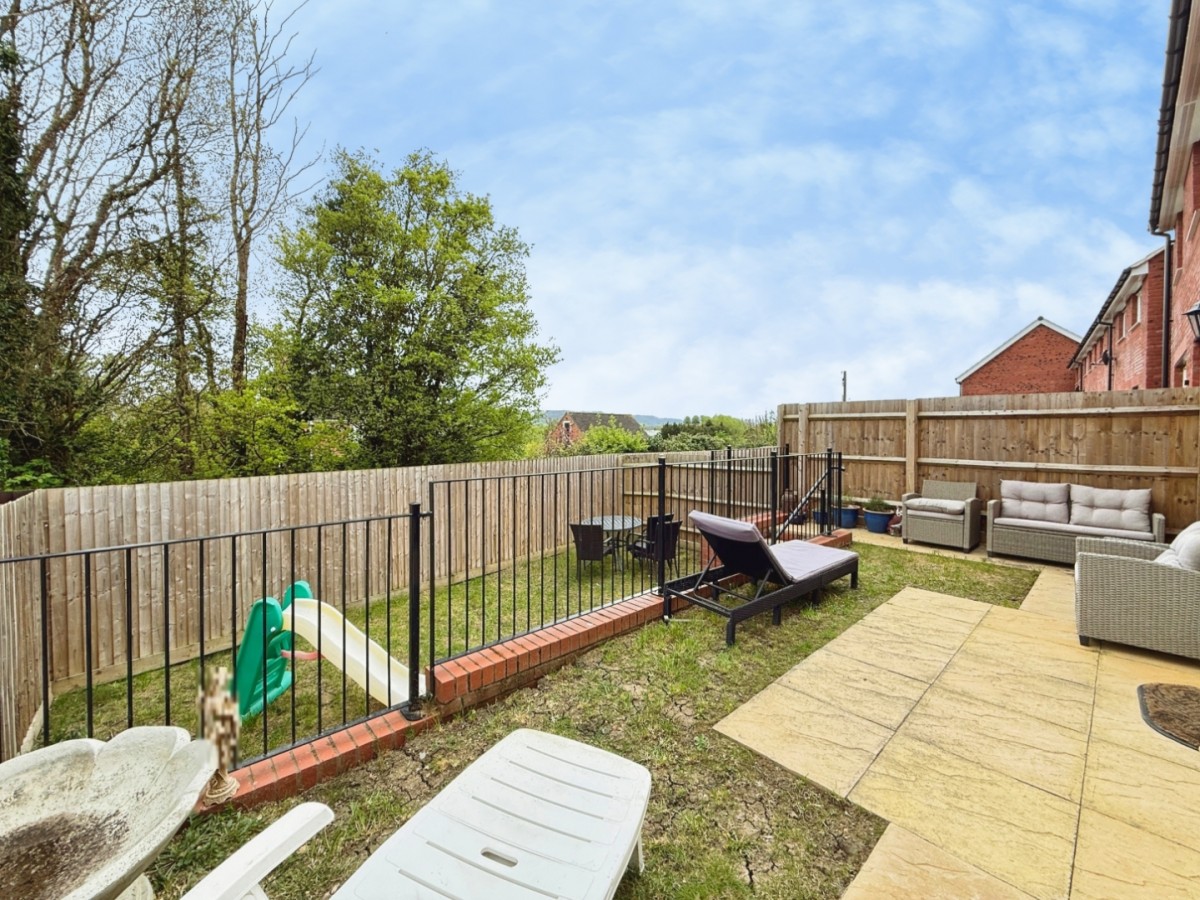 Arthur Keene Close, Great Oldbury