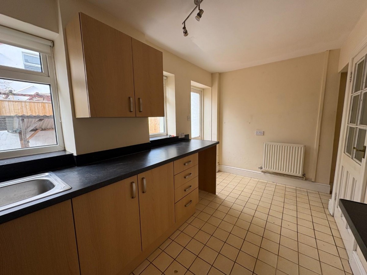 Barratt Street, Easton, Bristol BS5 6DE