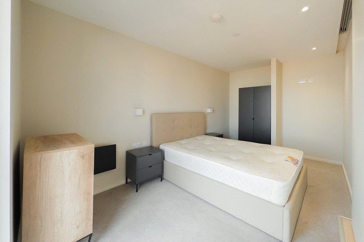 Spinners Way, Manchester