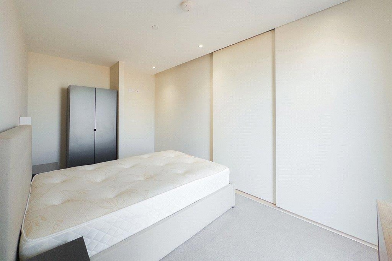 Spinners Way, Manchester