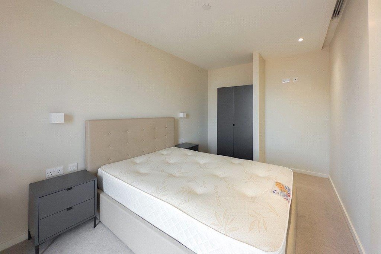 Spinners Way, Manchester