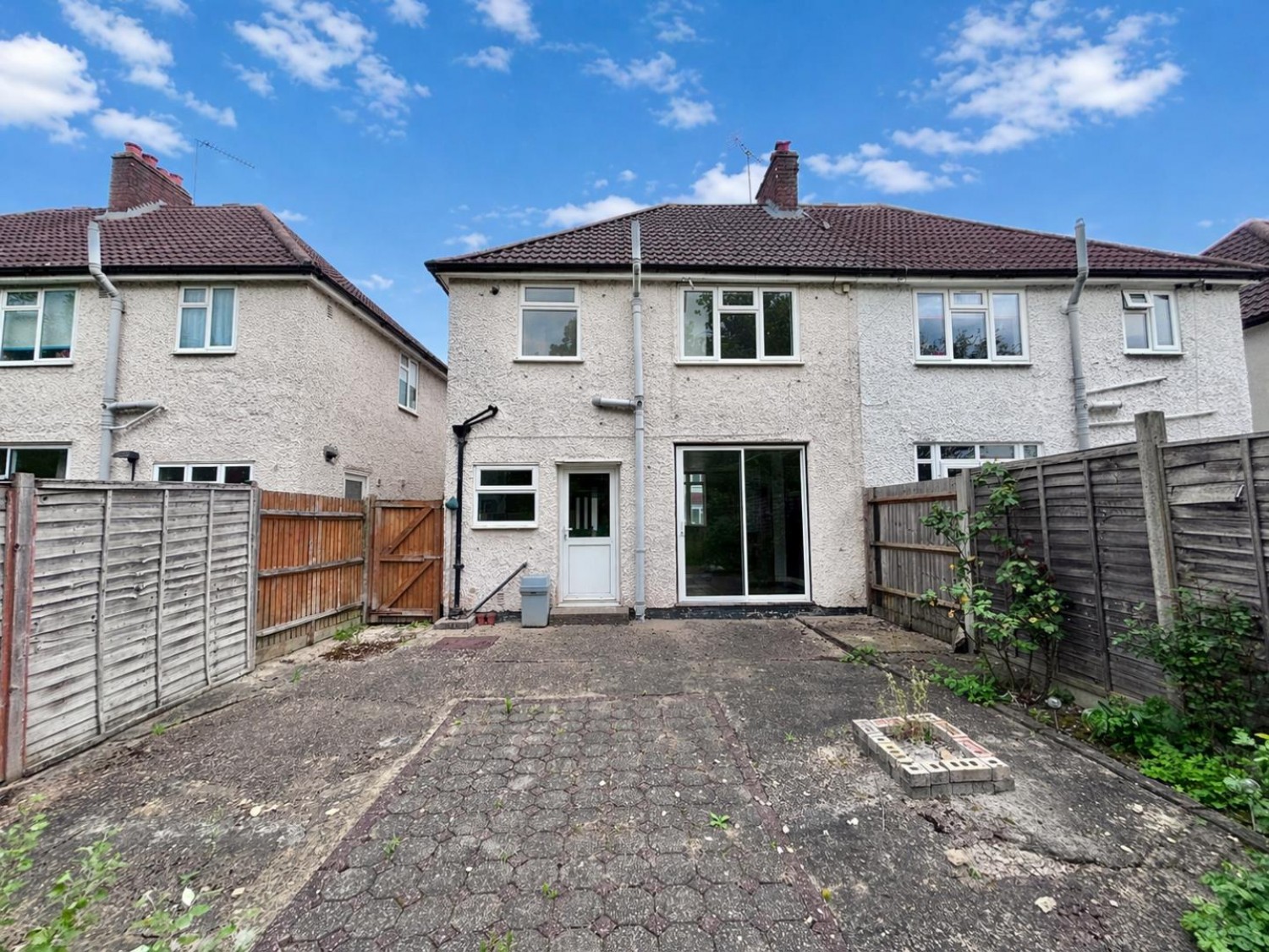 York Avenue, Hayes