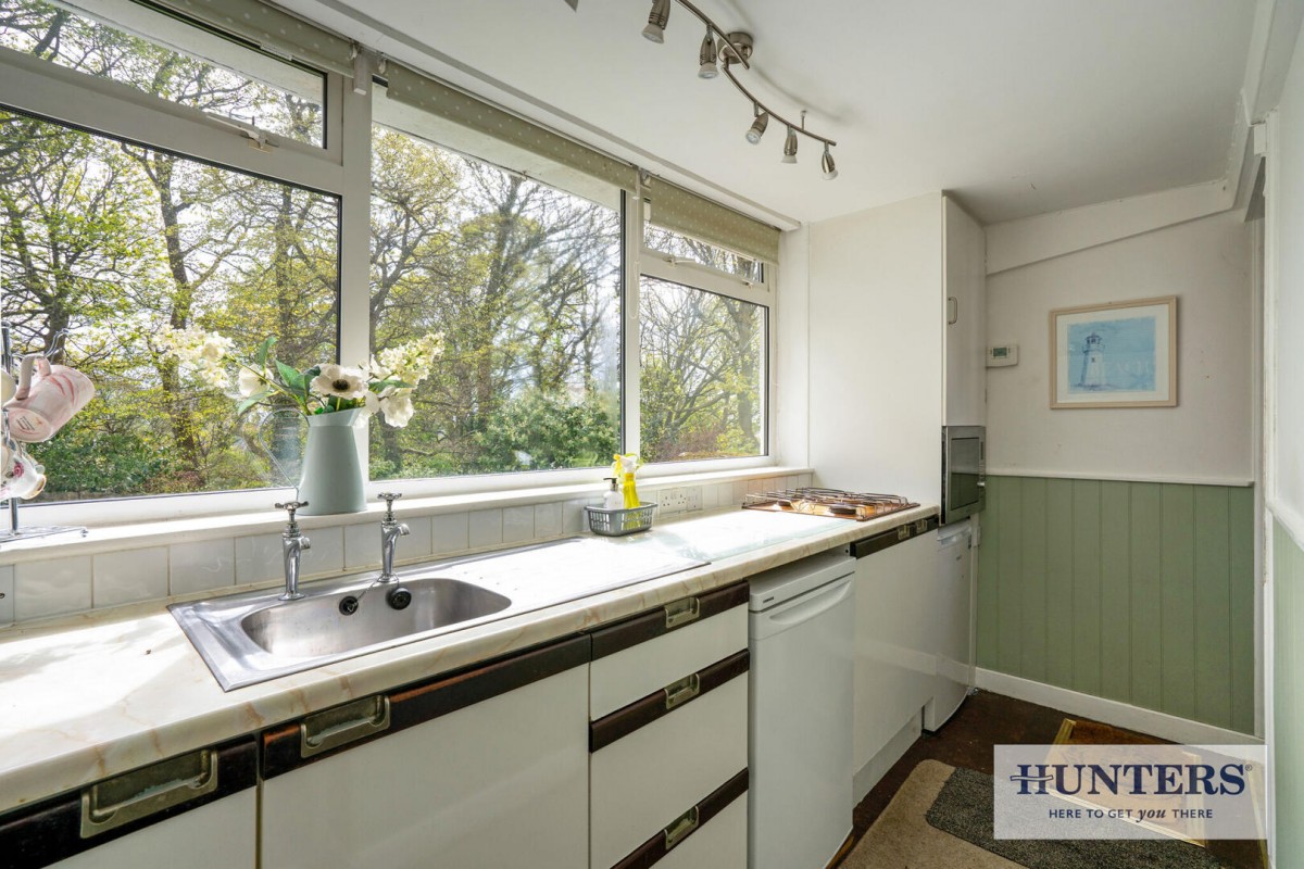 Larkfield Avenue, Rawdon, Leeds