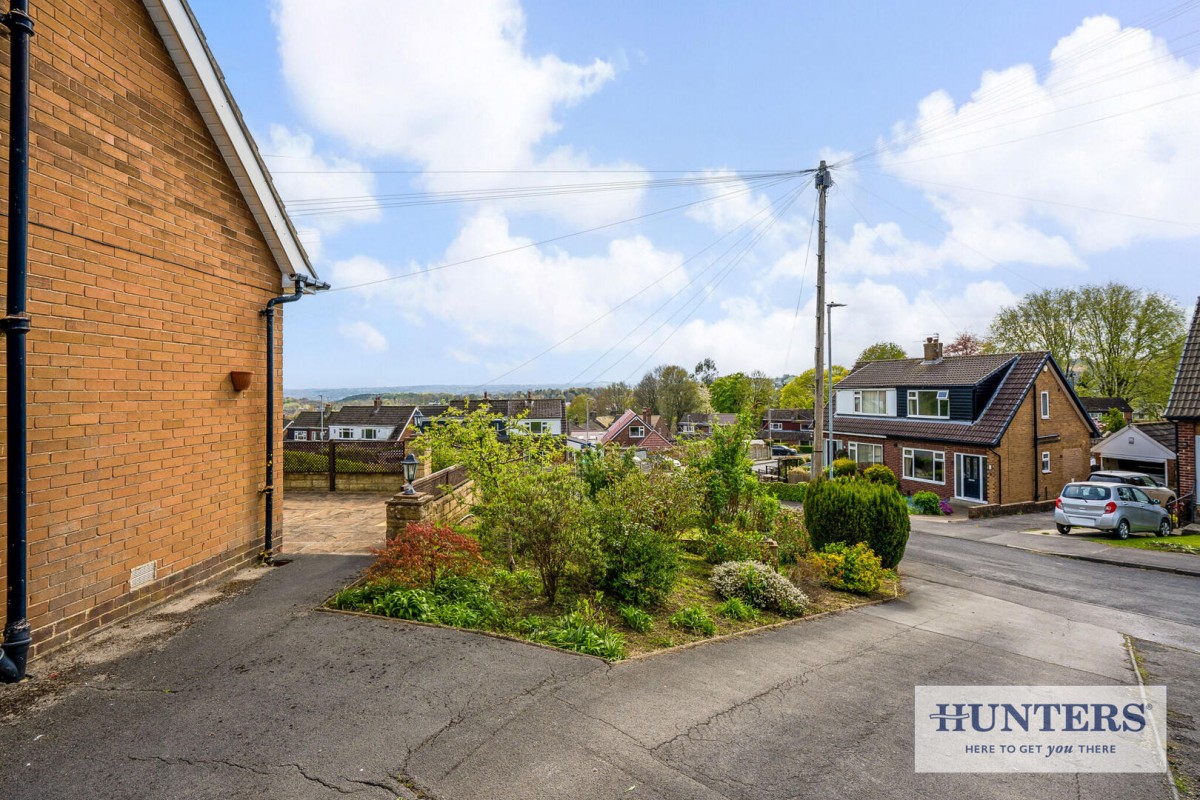 The Oaks, Guiseley, Leeds