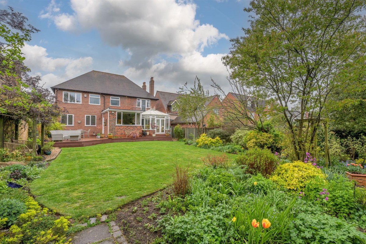 The Briars, Dingle Road, Stourbridge, DY9 0RS