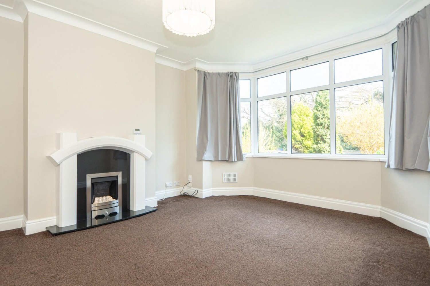 4 bedroom House for sale in Armley Ridge Road , Armley, Leeds, LS12 2QT