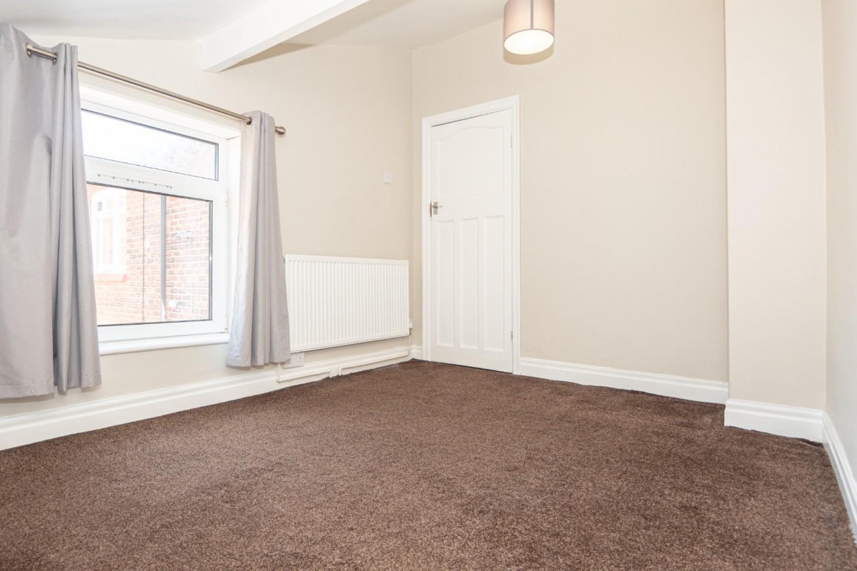 Armley Ridge Road , Armley, Leeds, LS12 2QT
