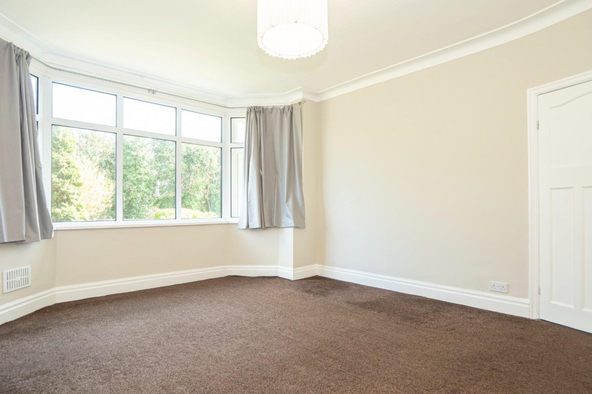 Armley Ridge Road , Armley, Leeds, LS12 2QT