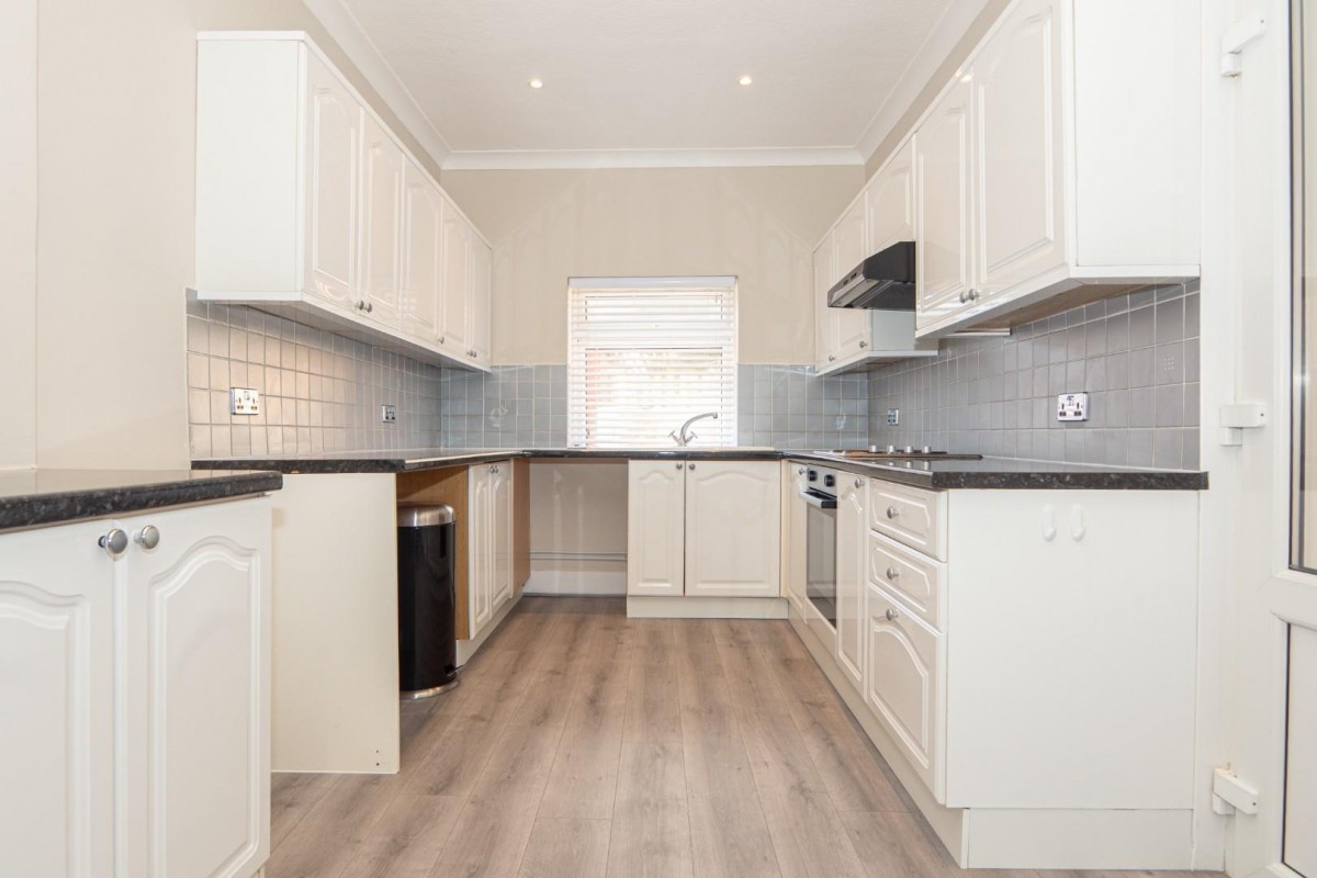 Armley Ridge Road , Armley, Leeds, LS12 2QT