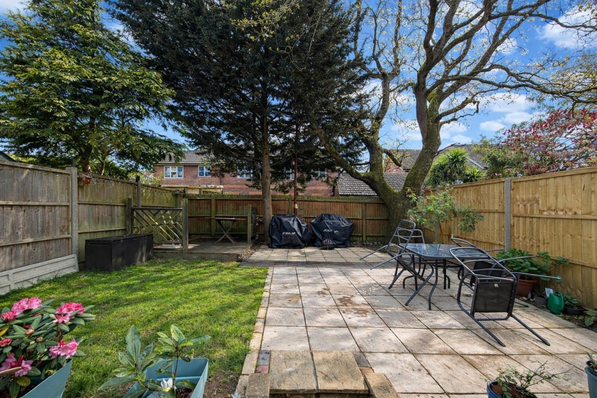 Dove Close, Kingsnorth, Ashford