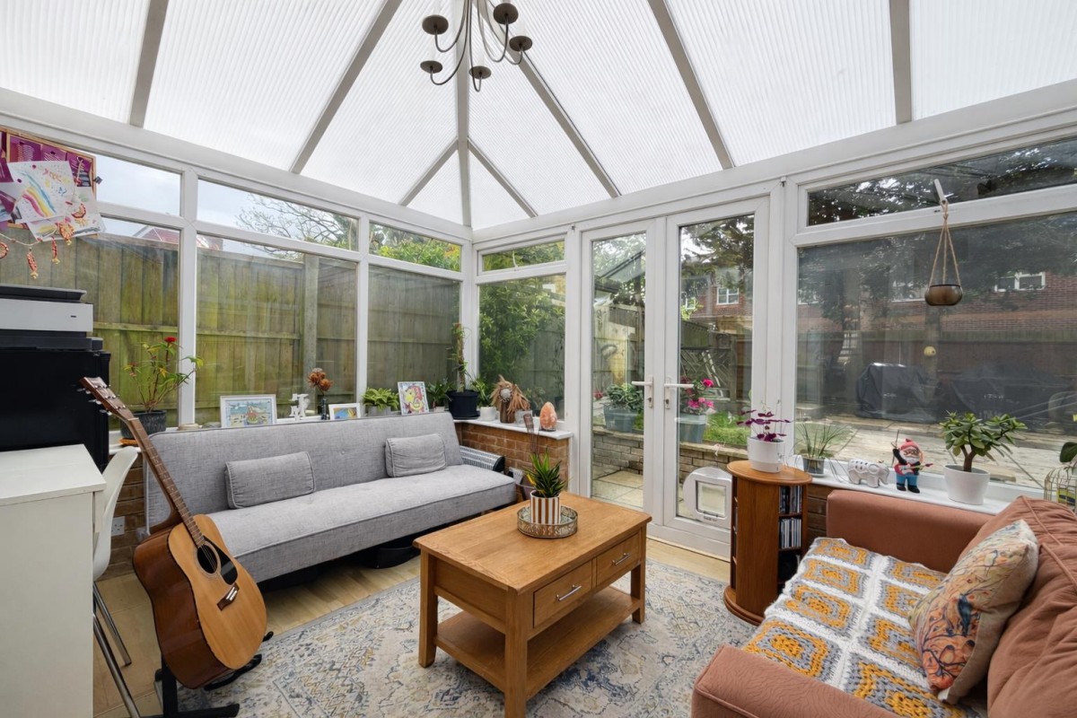 Dove Close, Kingsnorth, Ashford