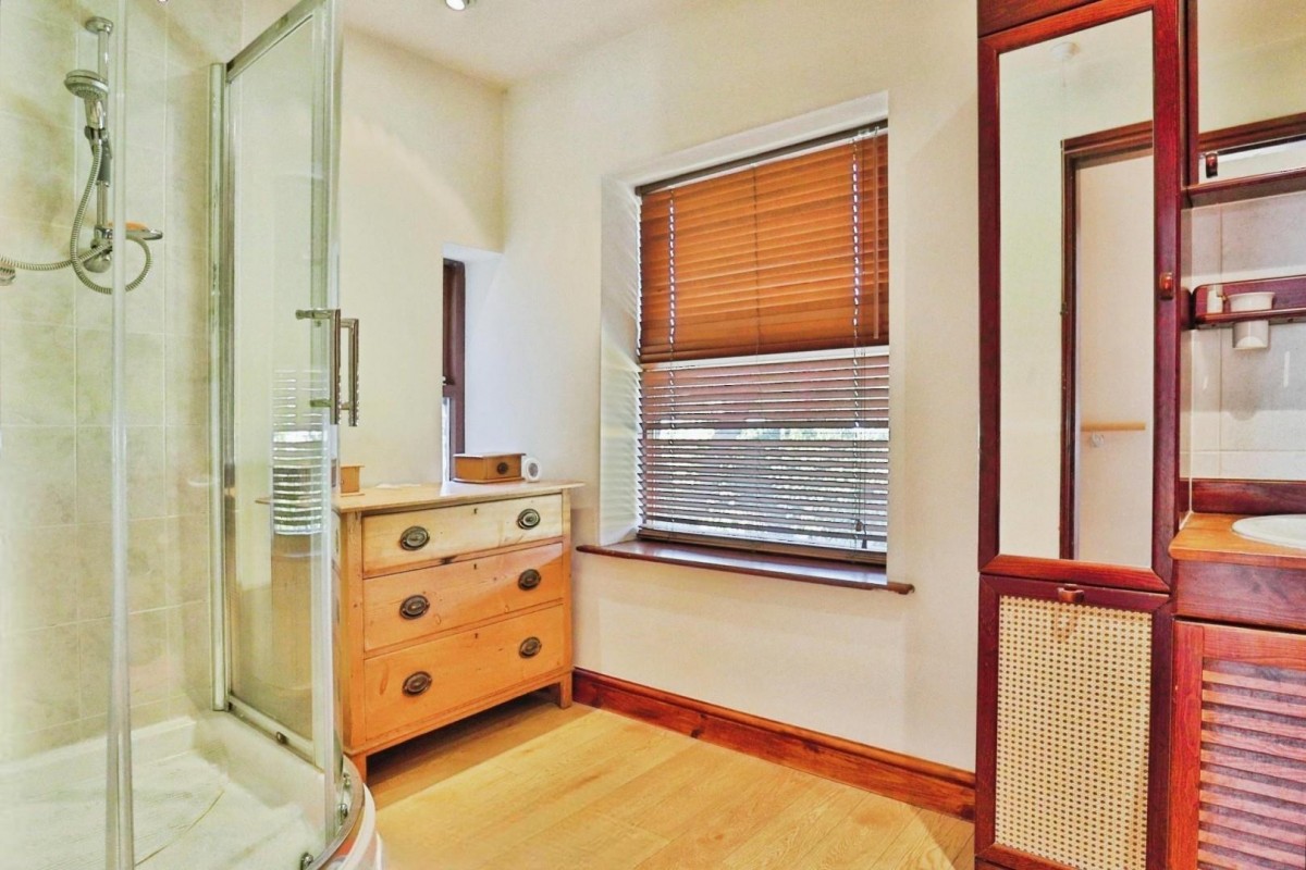 Hough Top, Pudsey, LS13 4QW