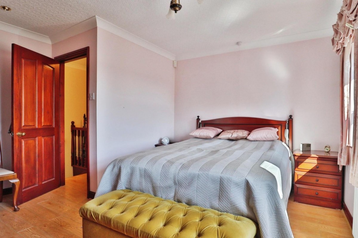 Hough Top, Pudsey, LS13 4QW