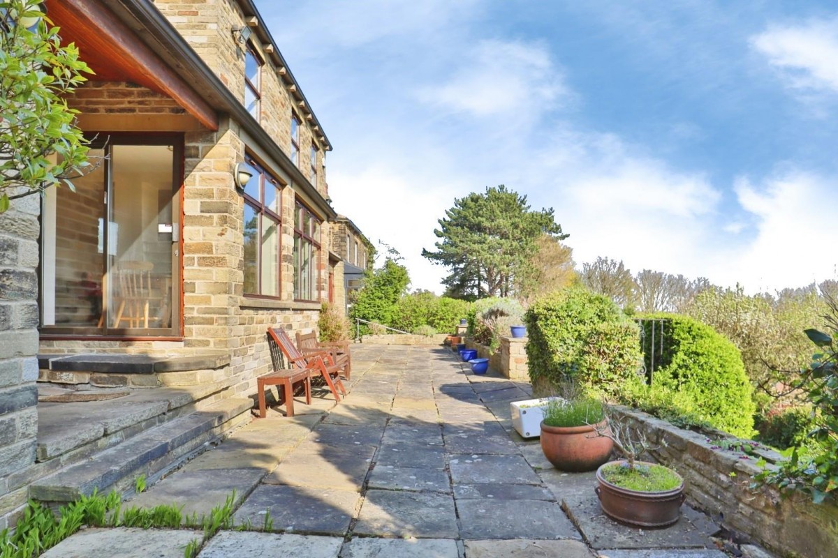 Hough Top, Pudsey, LS13 4QW