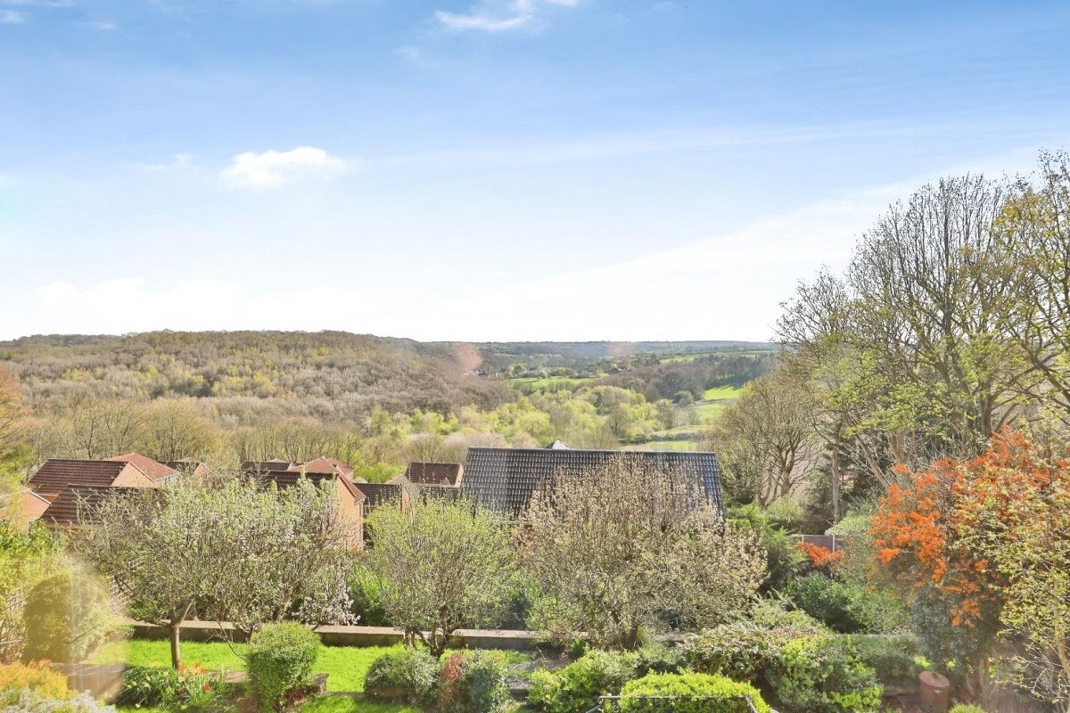 Hough Top, Pudsey, LS13 4QW