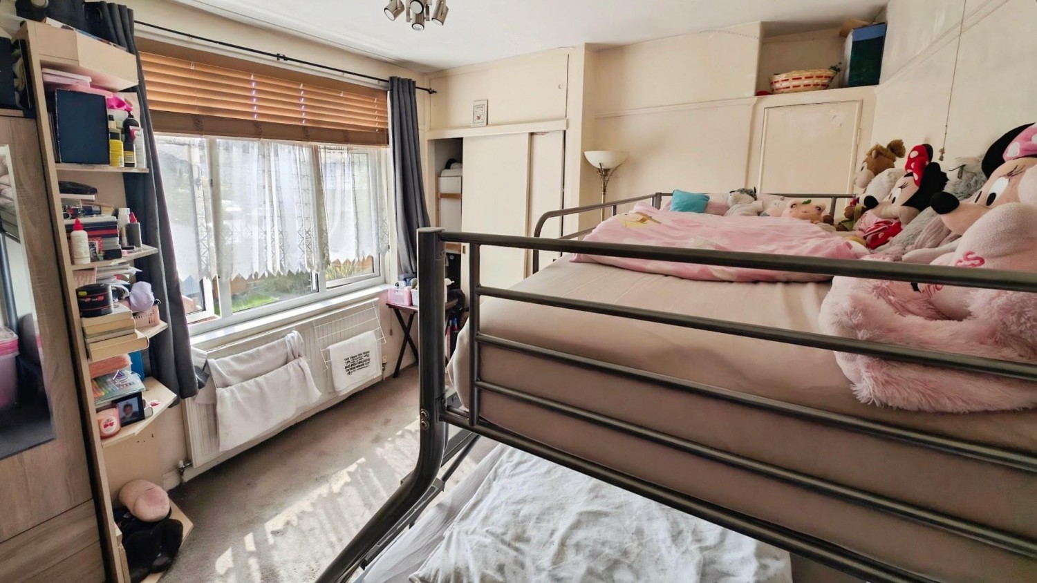 Chewton Close, Bristol