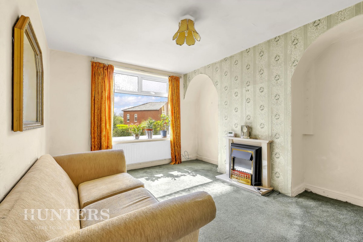 Springfield Avenue, Littleborough OL15 9JR