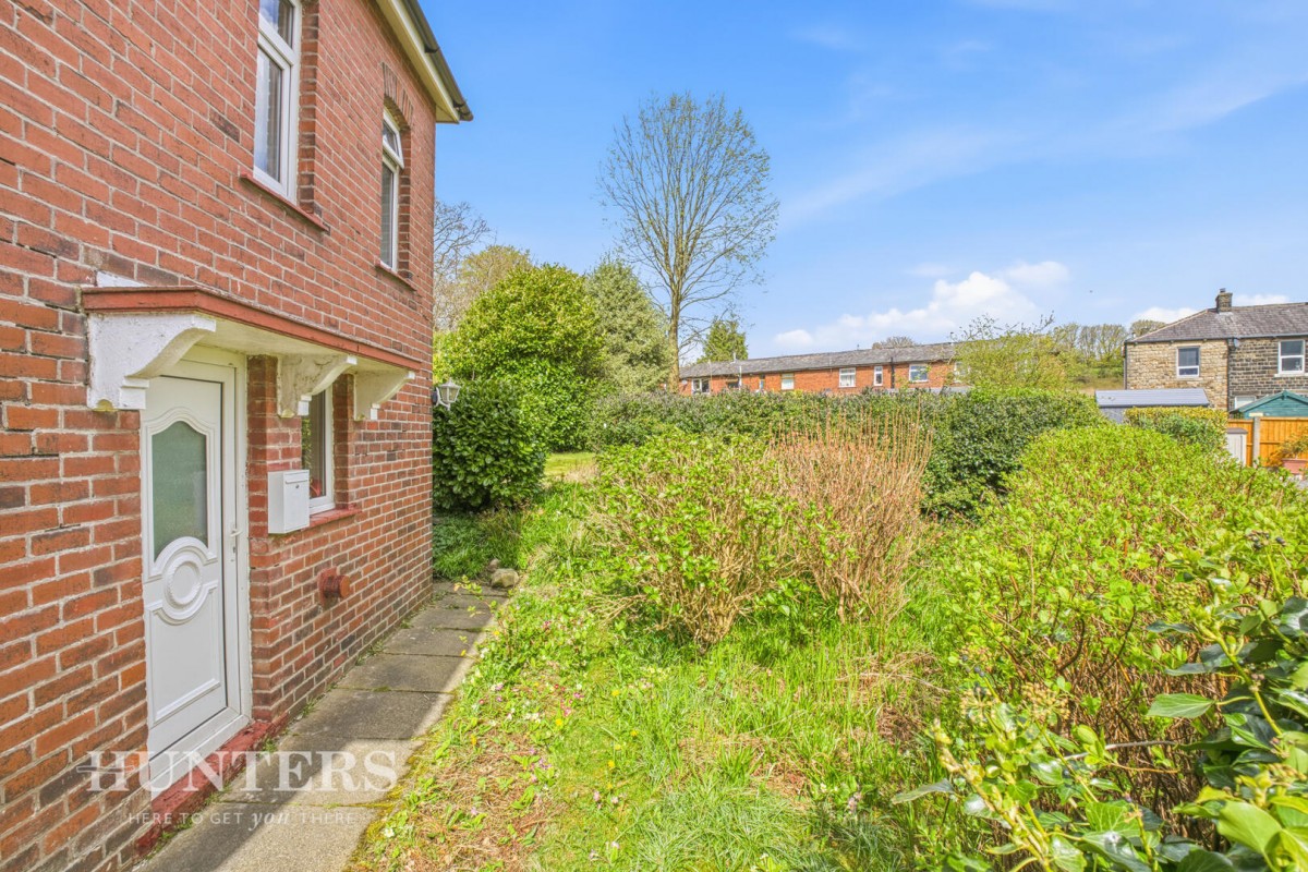 Springfield Avenue, Littleborough OL15 9JR