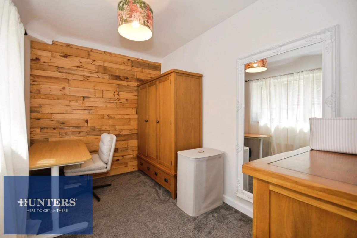 Walton Road, Walton Chesterfield, S40 3DN