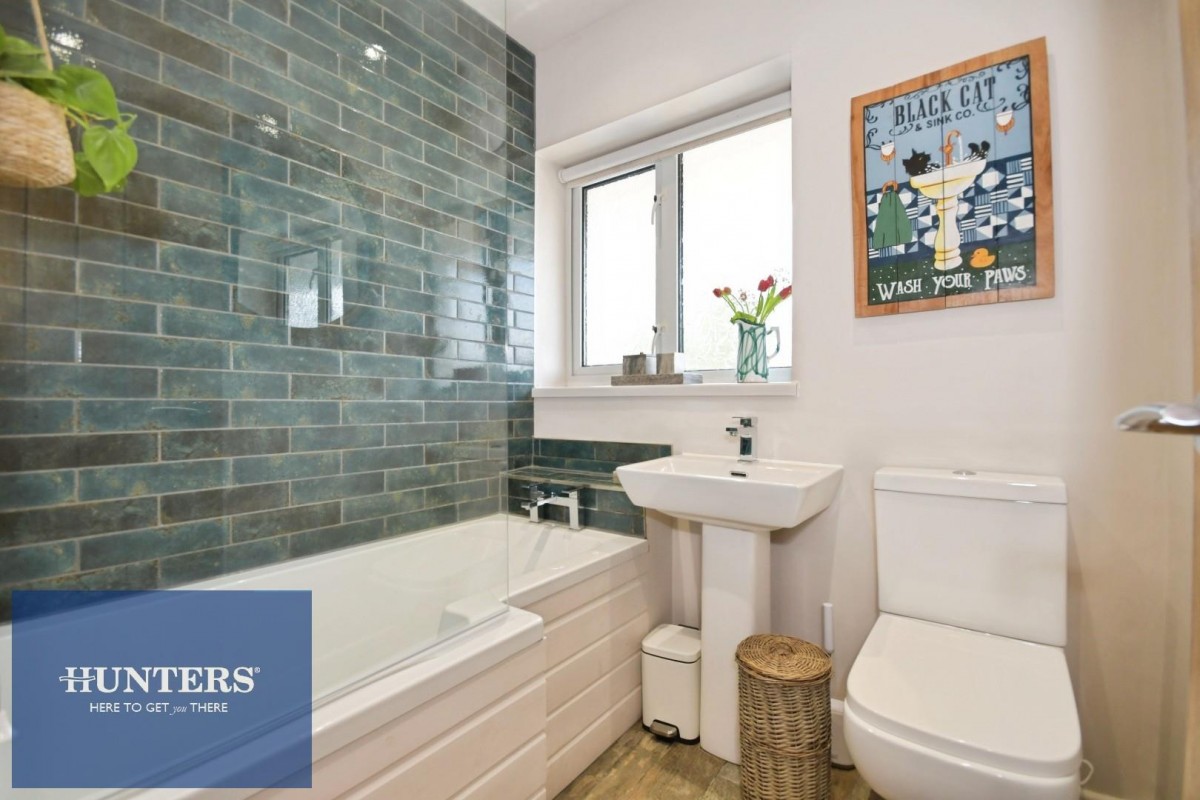 Walton Road, Walton Chesterfield, S40 3DN