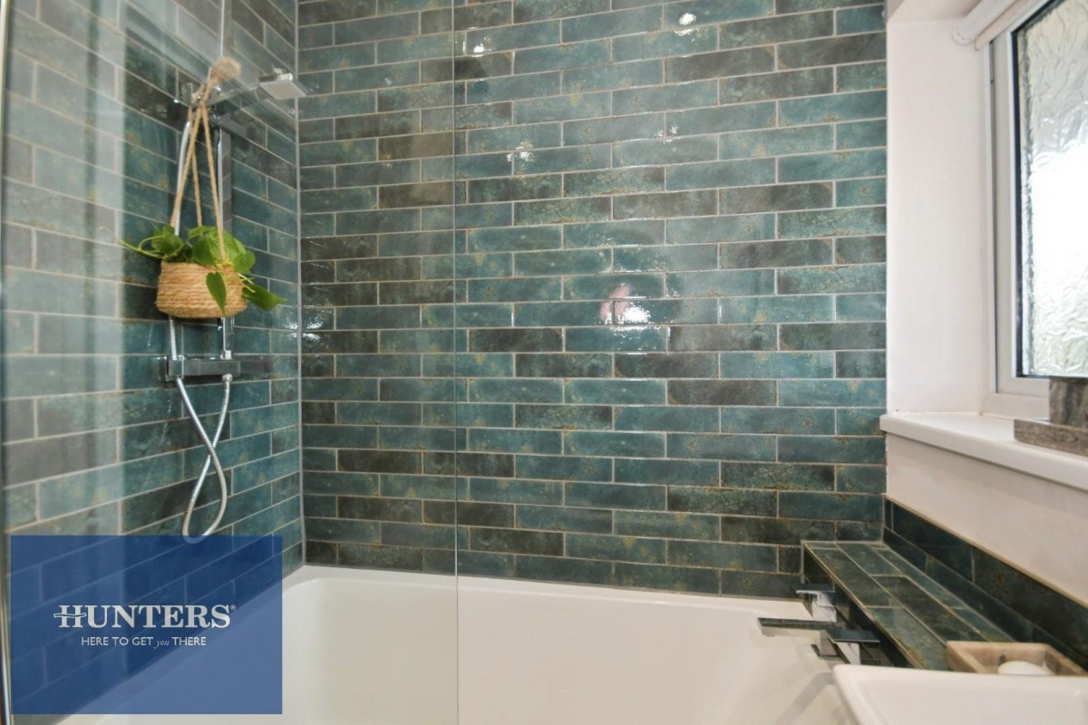 Walton Road, Walton Chesterfield, S40 3DN