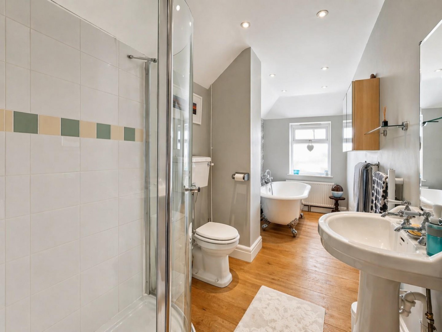 Woodend Lane , Cam, GL11 5LR