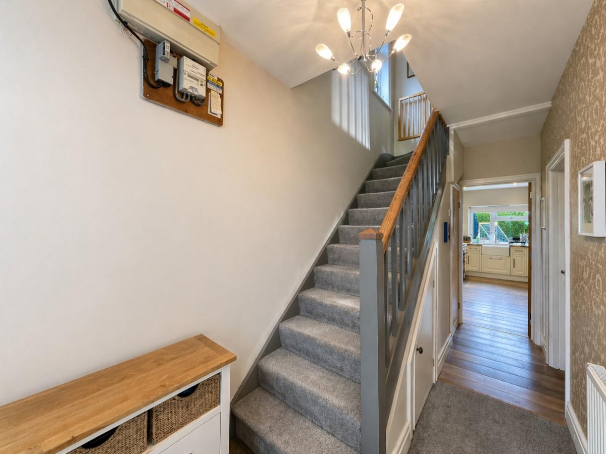 Woodend Lane , Cam, GL11 5LR