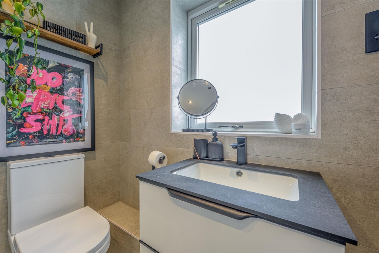 Honeytree Close, Kingswinford, DY6 8NY