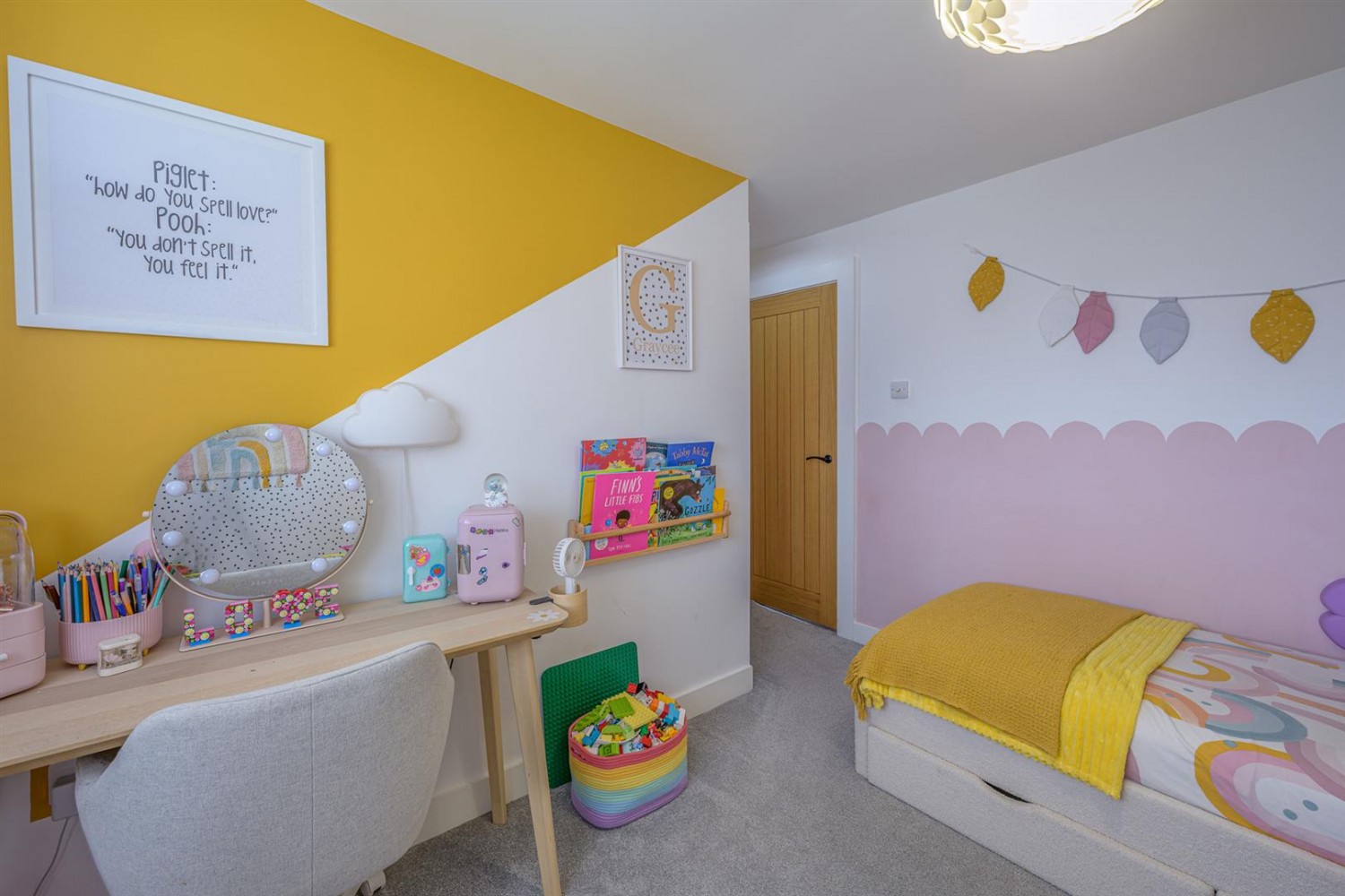 Honeytree Close, Kingswinford, DY6 8NY