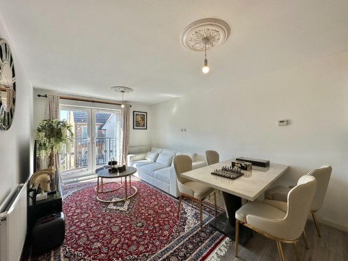 Spa House, Varcoe Gardens, Hayes, UB3 2FH