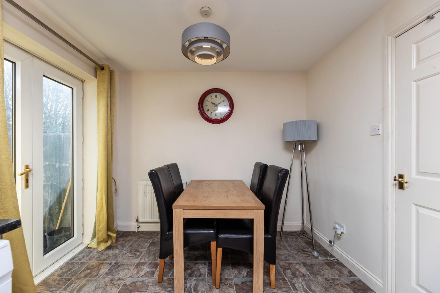 Holmsley Avenue, South Kirkby