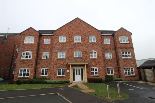 Hudson Close, Bolton, BL3 4FP