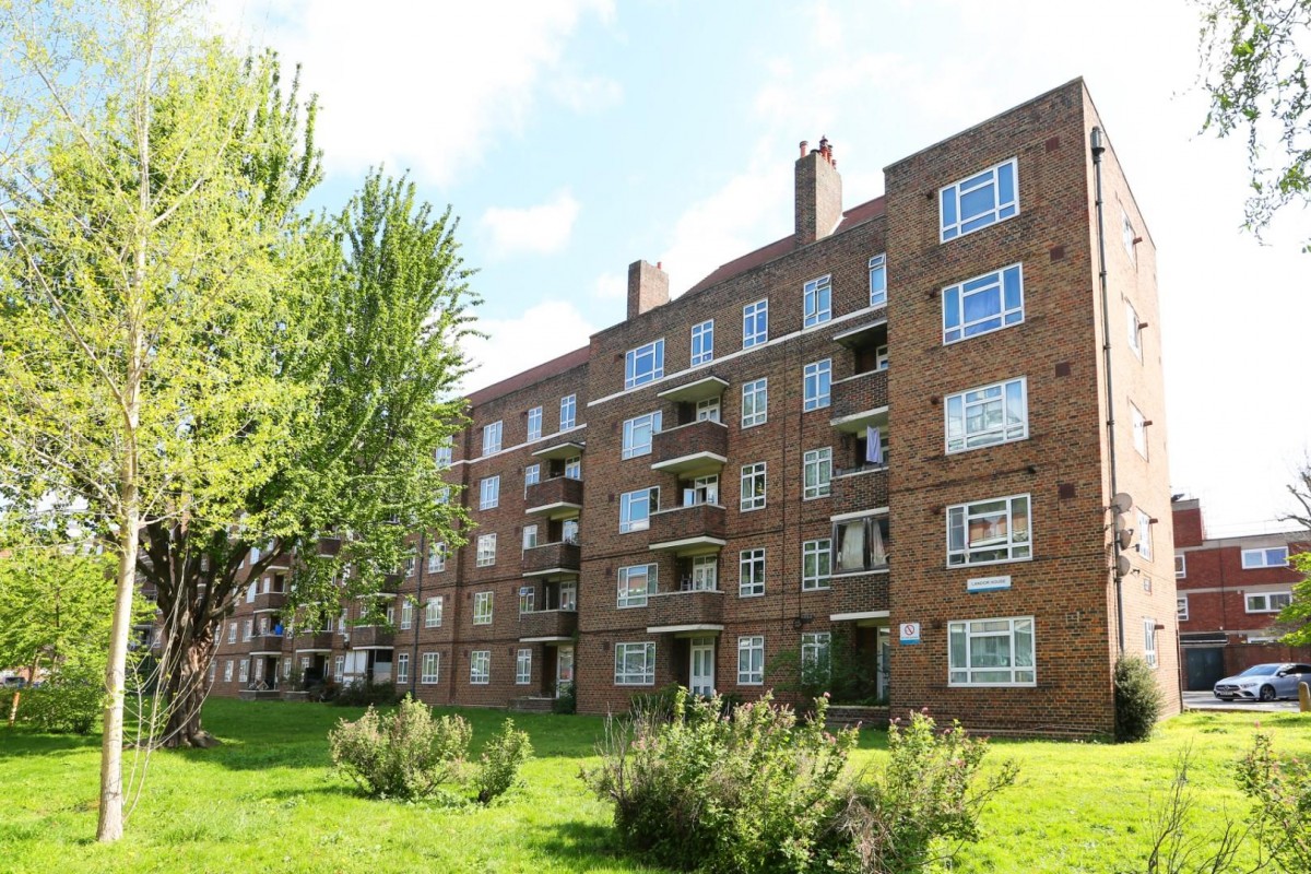 Elmington Estate, London, SE5