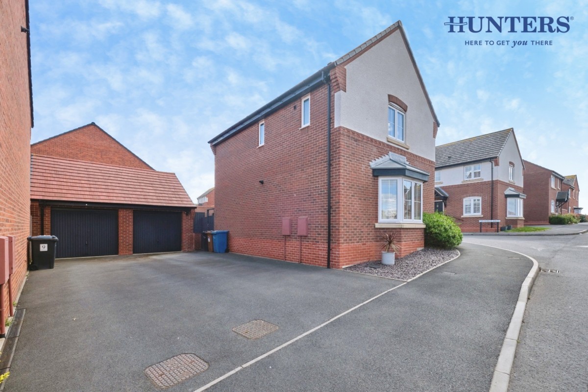 Goldfinch Drive, Streethay, Lichfield