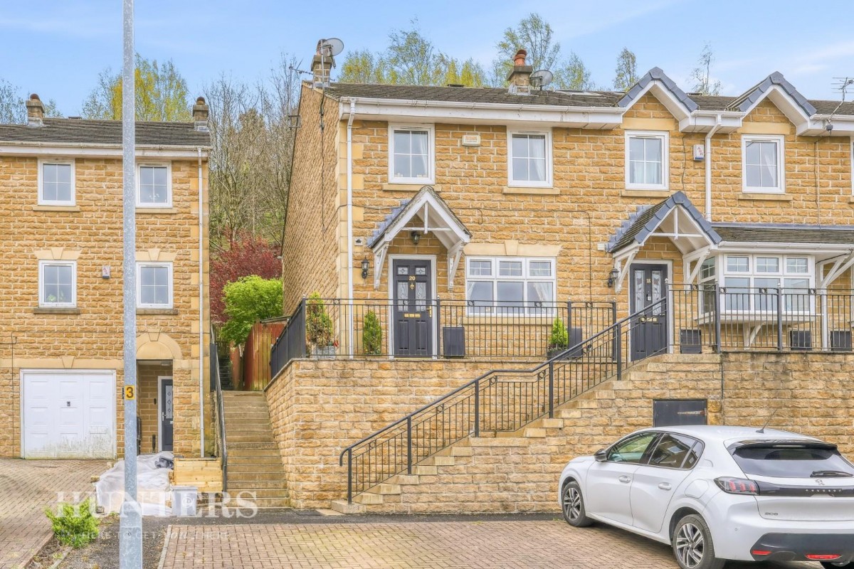 Durnlaw Close, Littleborough, OL15 0BD