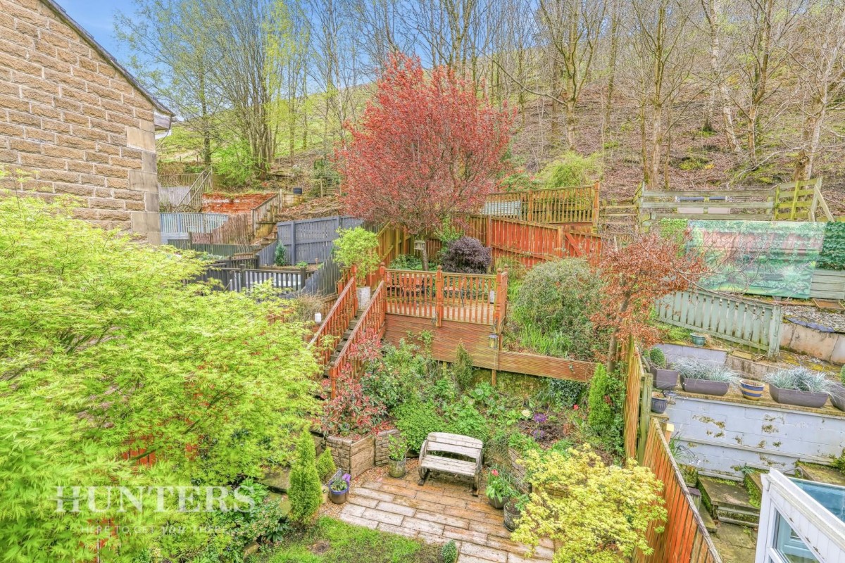 Durnlaw Close, Littleborough, OL15 0BD