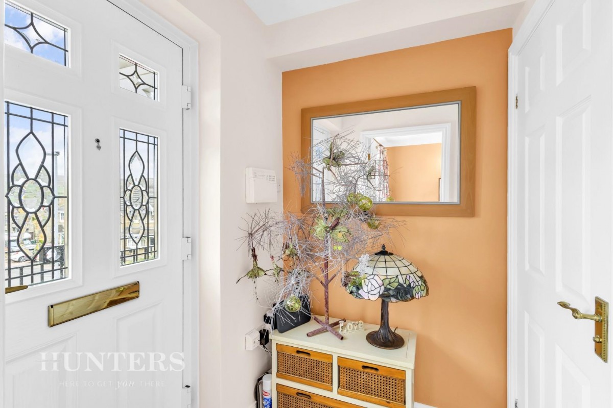 Durnlaw Close, Littleborough, OL15 0BD