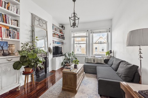 Cecile Park, London, N8