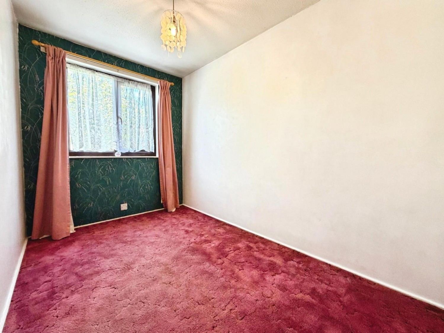 Turnberry Walk, Bristol, BS4 5DL