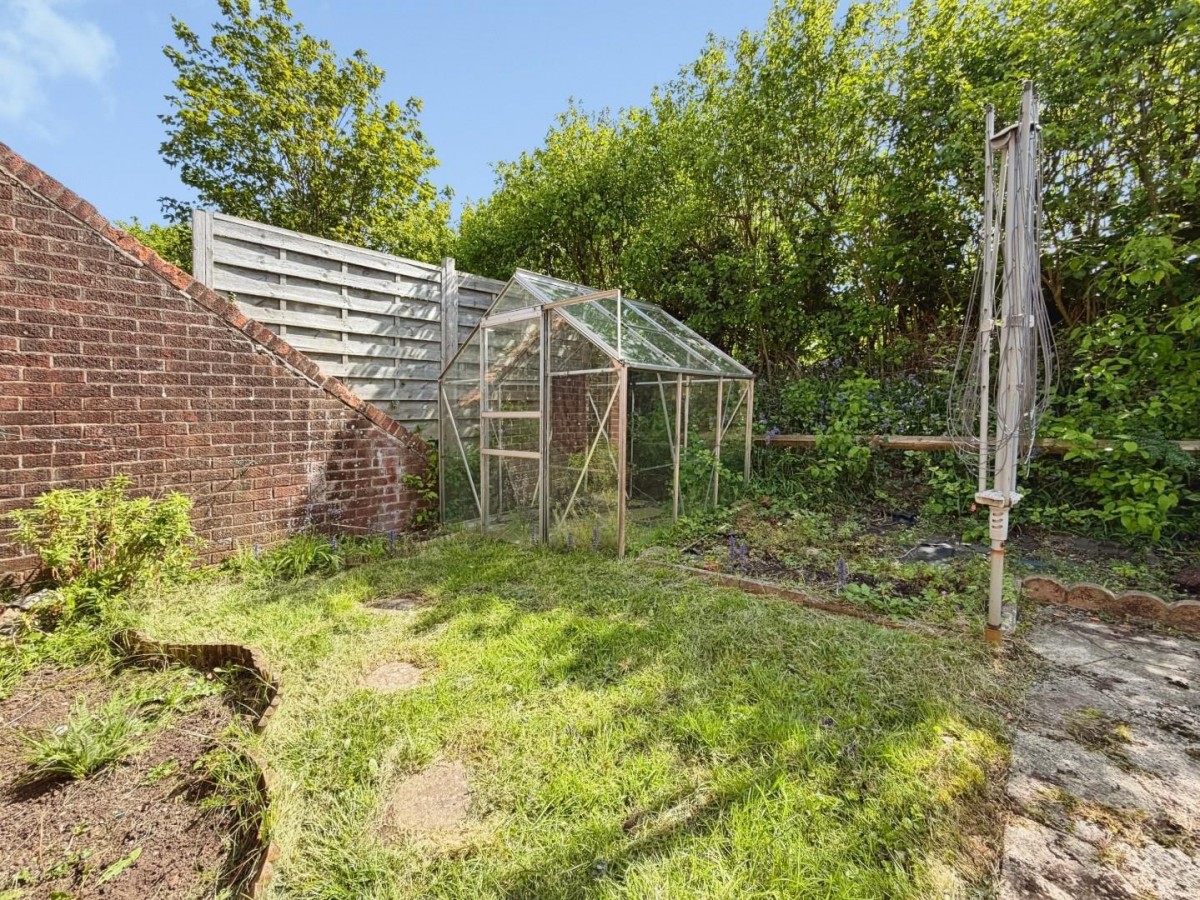 Turnberry Walk, Bristol, BS4 5DL