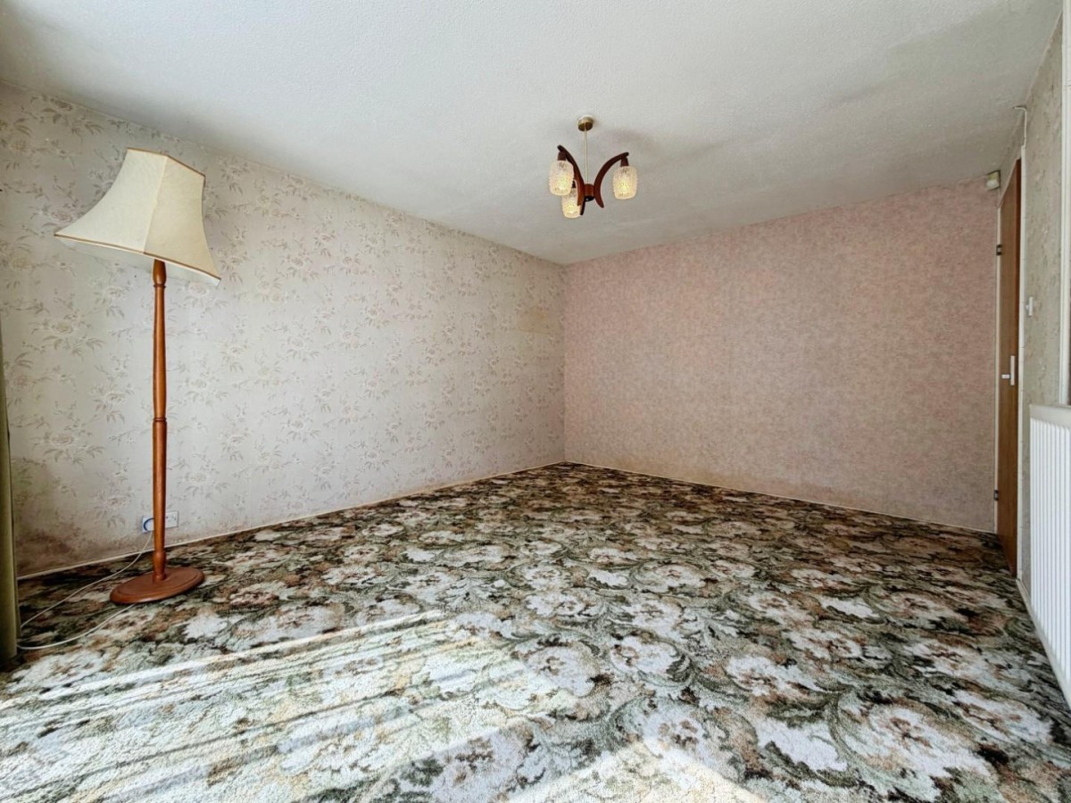 Turnberry Walk, Bristol, BS4 5DL