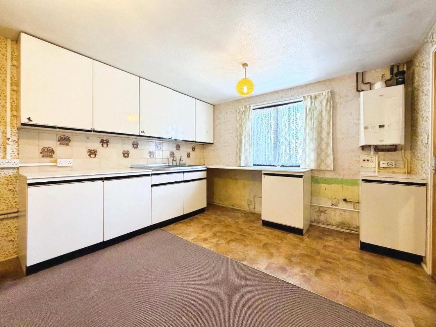 Turnberry Walk, Bristol, BS4 5DL