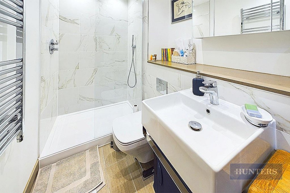 Maritime Walk 1, Ocean Village, SO14